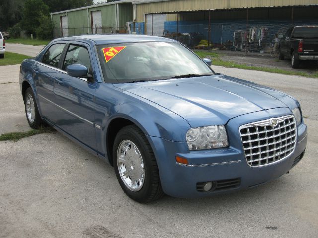 Chrysler 300 2007 photo 2