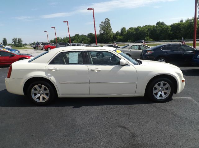 Chrysler 300 2007 photo 4