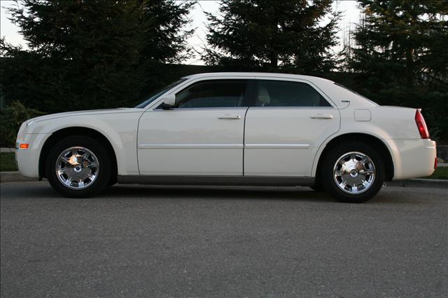 Chrysler 300 2007 photo 4