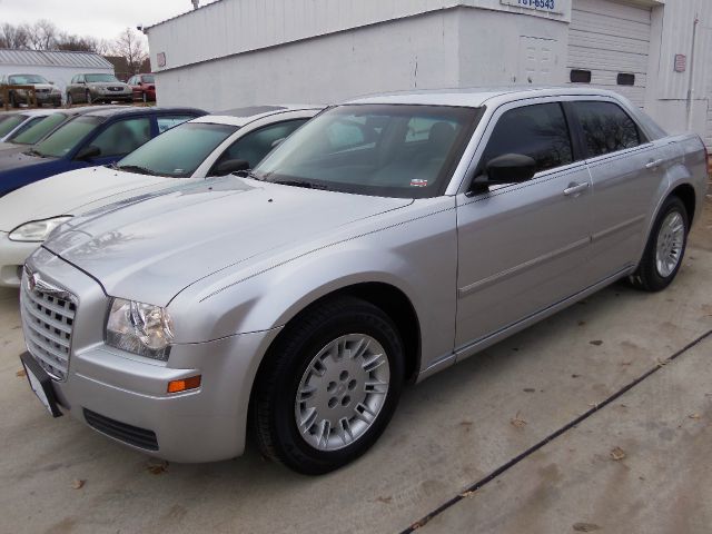 Chrysler 300 2007 photo 2