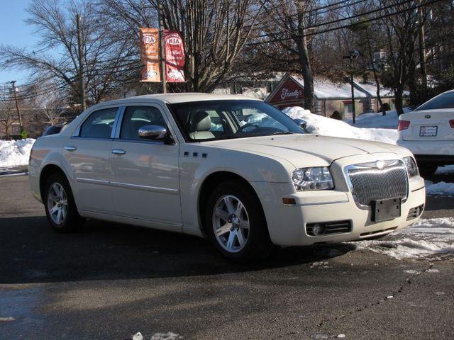 Chrysler 300 2007 photo 2