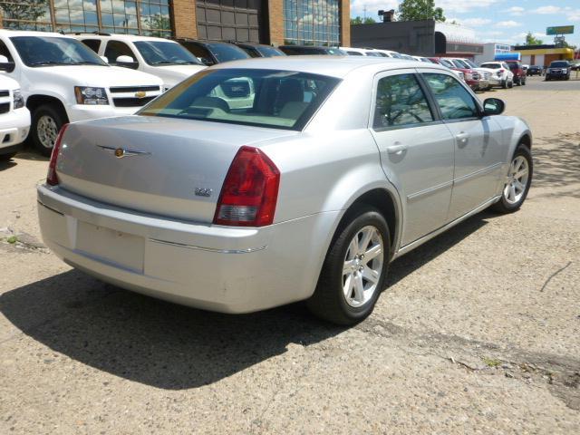 Chrysler 300 2007 photo 3