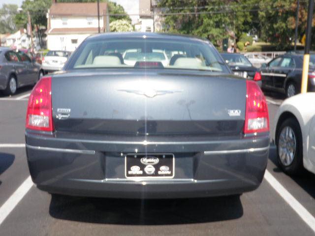 Chrysler 300 2007 photo 4