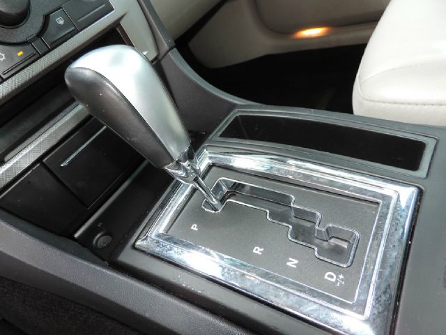 Chrysler 300 2007 photo 2