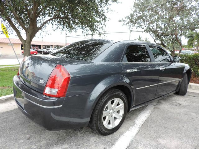 Chrysler 300 2007 photo 21