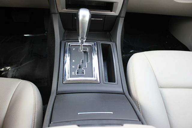 Chrysler 300 2007 photo 16