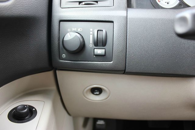 Chrysler 300 2007 photo 17