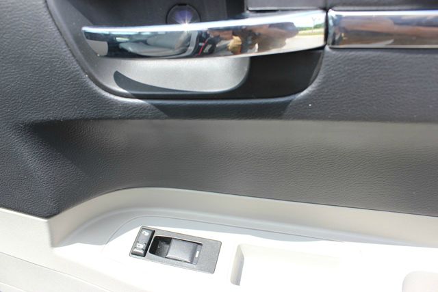 Chrysler 300 2007 photo 22