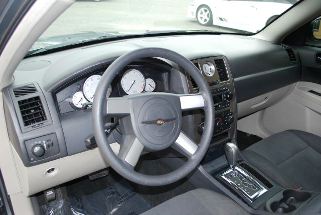 Chrysler 300 2007 photo 11