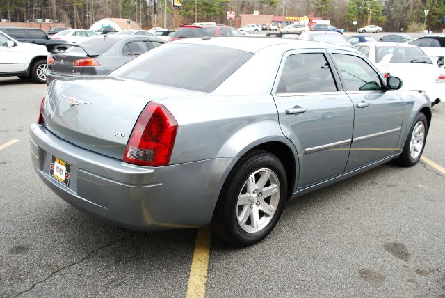 Chrysler 300 2007 photo 8