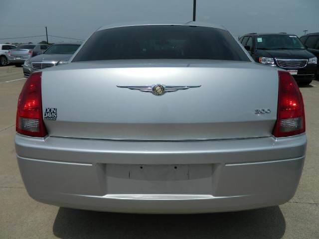 Chrysler 300 2007 photo 3