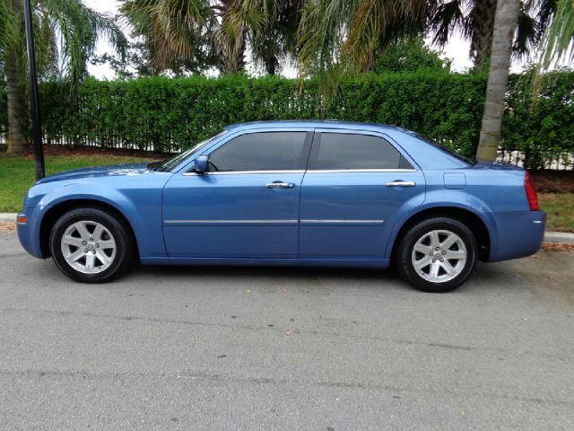 Chrysler 300 2007 photo 2