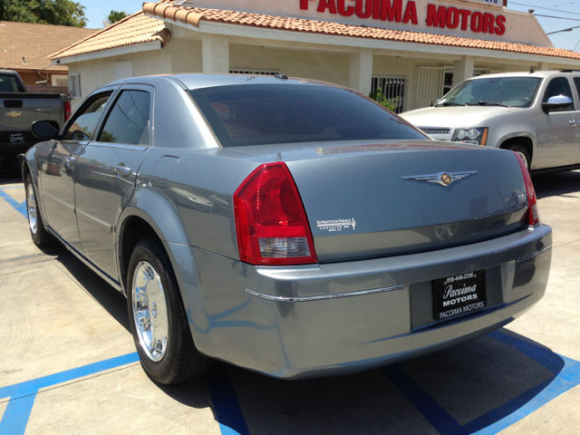 Chrysler 300 2007 photo 7