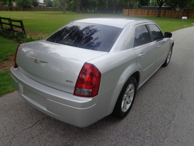 Chrysler 300 2007 photo 3