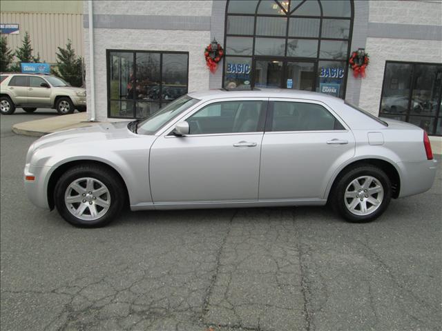 Chrysler 300 2007 photo 4