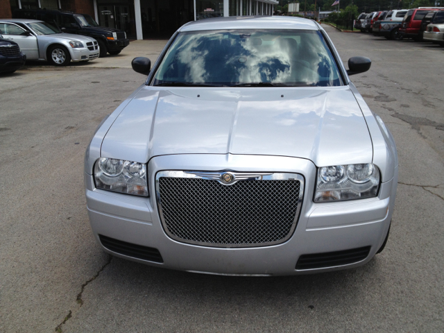 Chrysler 300 2007 photo 2