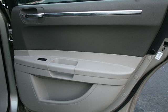 Chrysler 300 2007 photo 10