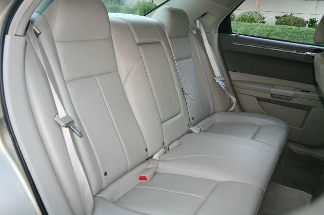 Chrysler 300 2007 photo 8