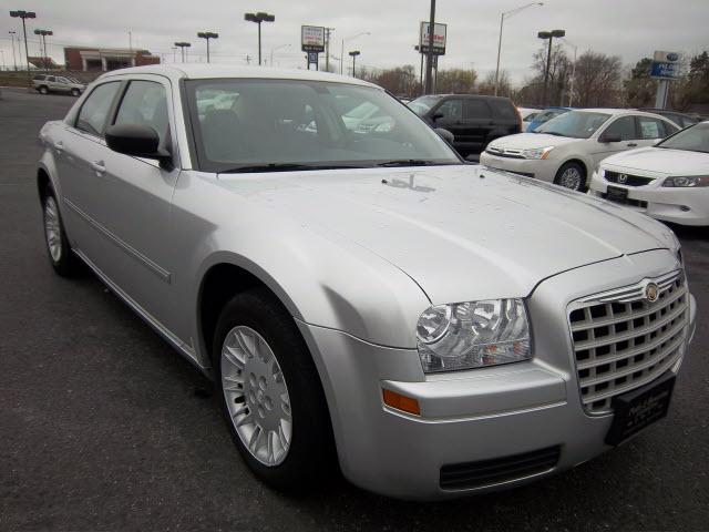 Chrysler 300 Unknown Sedan