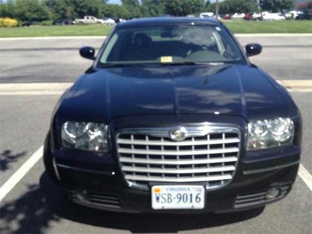 Chrysler 300 2007 photo 2