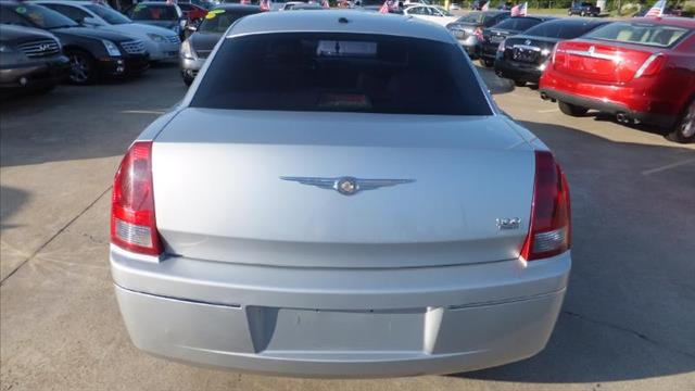 Chrysler 300 626 Sedan