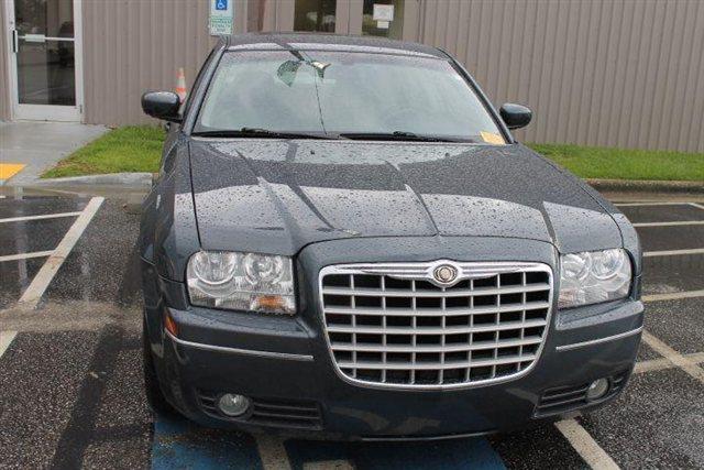 Chrysler 300 2007 photo 2