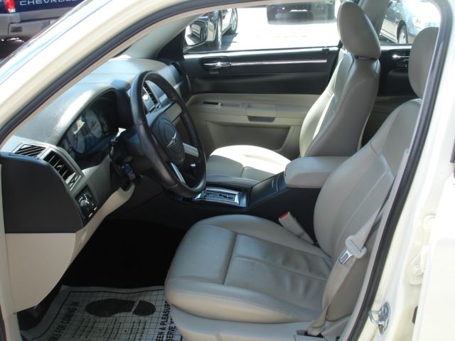 Chrysler 300 2007 photo 2