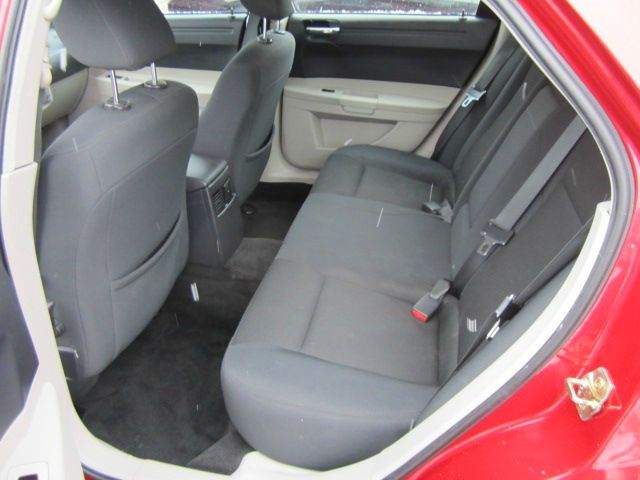 Chrysler 300 2007 photo 2