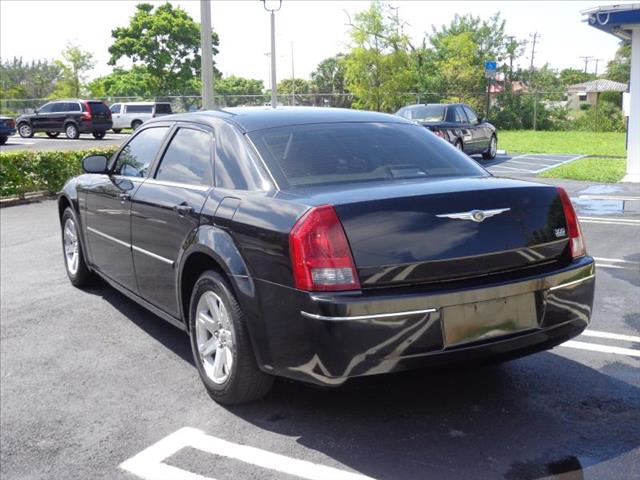 Chrysler 300 2007 photo 1