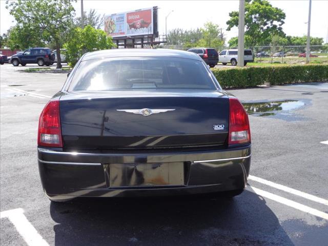 Chrysler 300 2007 photo 3