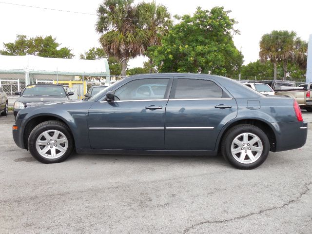 Chrysler 300 2007 photo 4