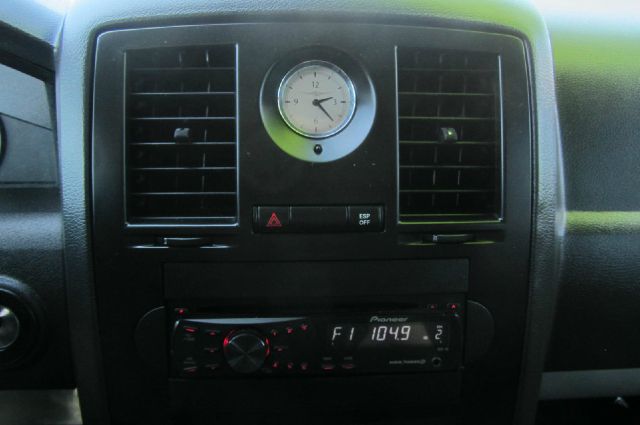 Chrysler 300 2007 photo 10