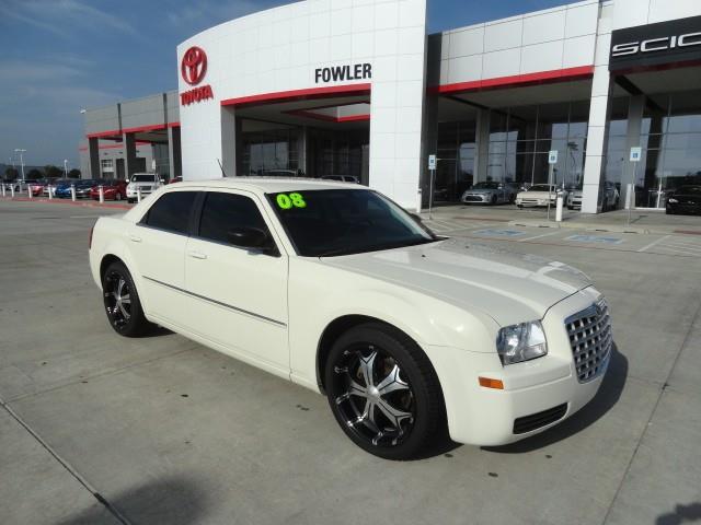 Chrysler 300 2008 photo 2