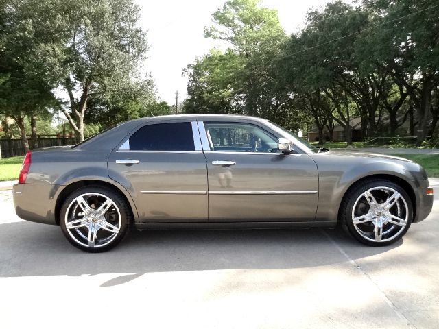 Chrysler 300 2008 photo 1