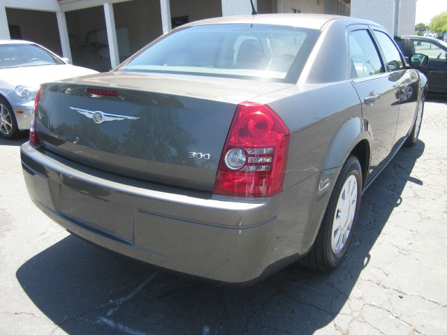 Chrysler 300 2008 photo 1