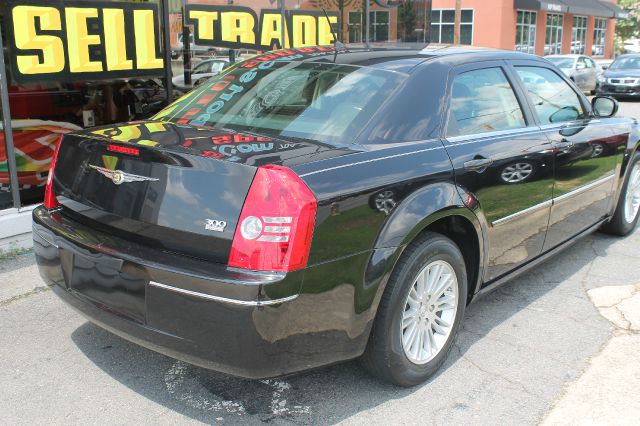 Chrysler 300 2008 photo 3