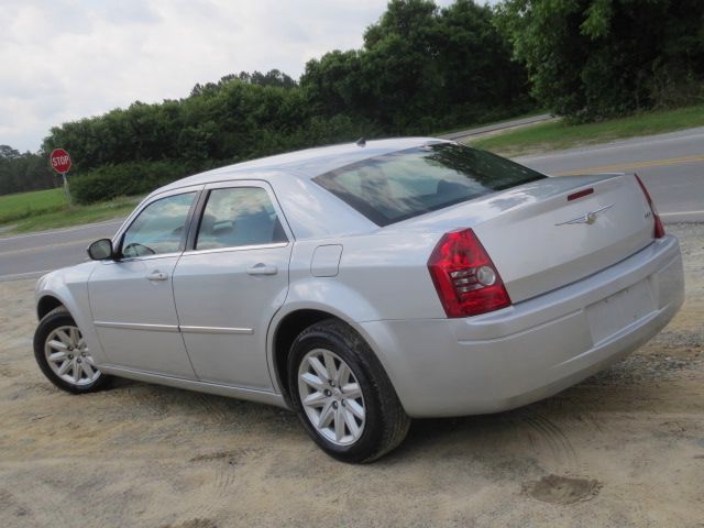 Chrysler 300 2008 photo 20