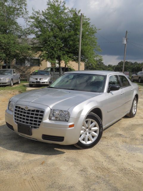 Chrysler 300 2008 photo 29