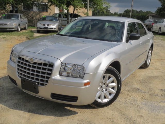 Chrysler 300 2008 photo 33