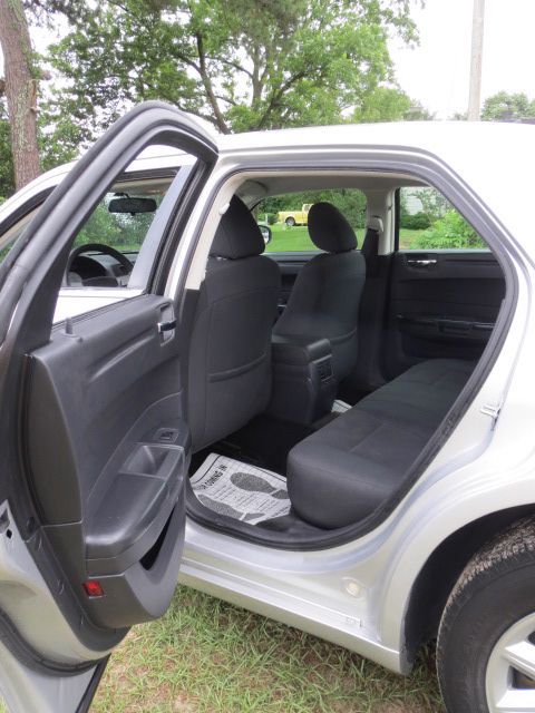 Chrysler 300 2008 photo 54