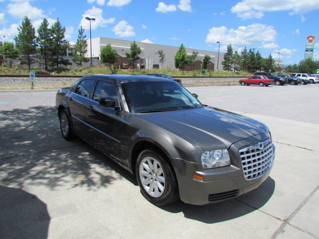 Chrysler 300 2008 photo 18