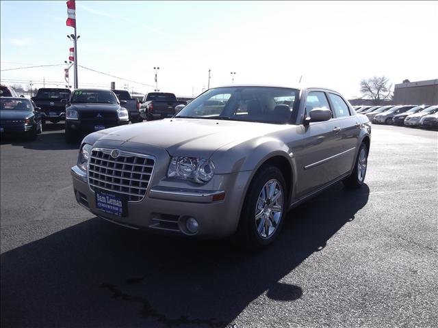 Chrysler 300 2008 photo 3