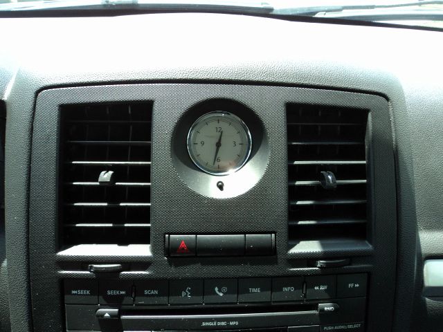 Chrysler 300 2008 photo 3