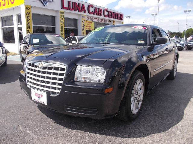 Chrysler 300 Elk Conversion Van Sedan