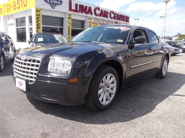 Chrysler 300 2008 photo 4