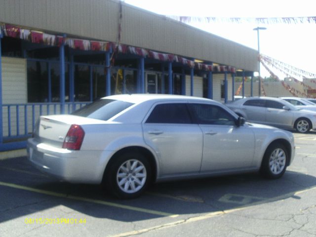 Chrysler 300 2008 photo 3