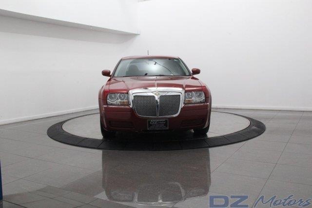 Chrysler 300 2008 photo 4