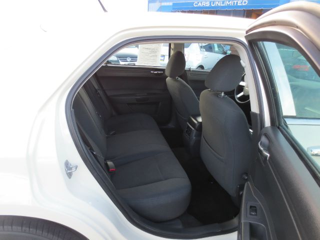 Chrysler 300 2008 photo 1