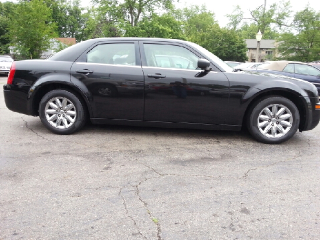 Chrysler 300 2008 photo 4