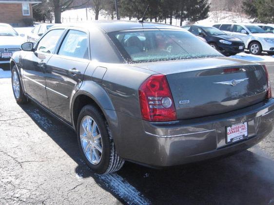 Chrysler 300 2008 photo 1